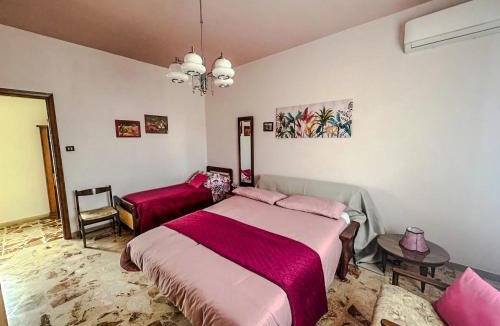 Santa Lucia Apartment | Cuella's Apartment - Syracuse