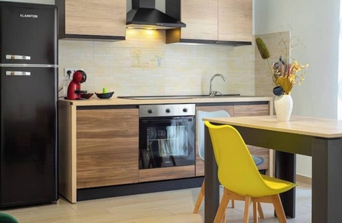 Barcellona Pozzo di Gotto Apartment | [Da Mimmo] Central location, close to the sea, free parking