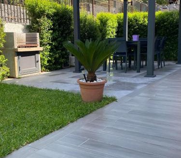 Coste Apartment | Damar