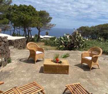 Kamma Villa | Dammuso -Villa tipica Siciliana- ARCO DELL'ELEFANTE