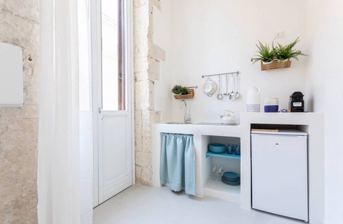 Santa Lucia Apartment | Darsena Sunset Apartment II by Wonderful Italy