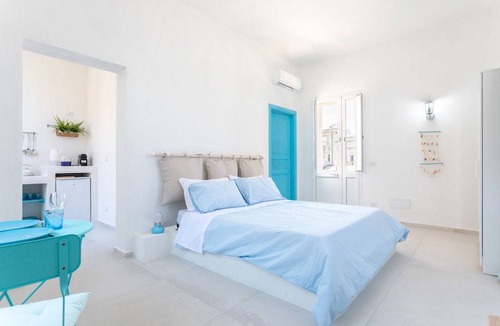Santa Lucia Apartment | Darsena Sunset Apartment II by Wonderful Italy