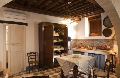 Buseto Palizzolo House | Delightful charming house with pool and all the facilities you need
