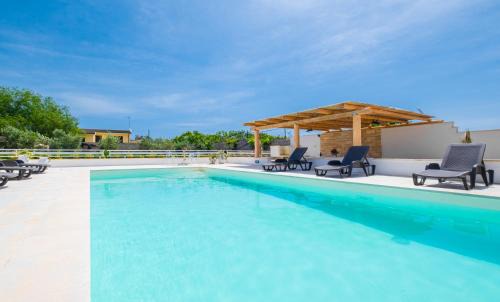 Specchia Apartment | Dependance Specchia with Pool