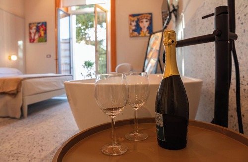Acireale Bed & Breakfast | Des Bains Chambre & Suite