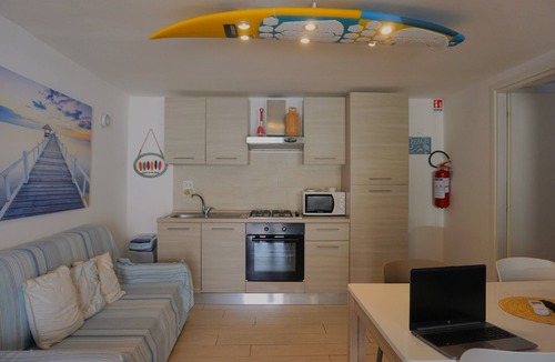Lavinio Lido di Enea House | Detached cottage with patio and garden, up to 6 people