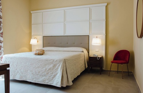 San Giovanni la Punta Hotel | Dimora Donna Rosa