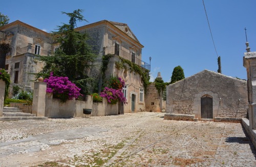 San Filippo House | Dimora siciliana, giardino, piscina, wi-fi gratuito,orto biologico