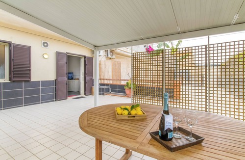 Castellana Vecchia Apartment | Distefano House Close To Sea, Marina di Ragusa, Italy