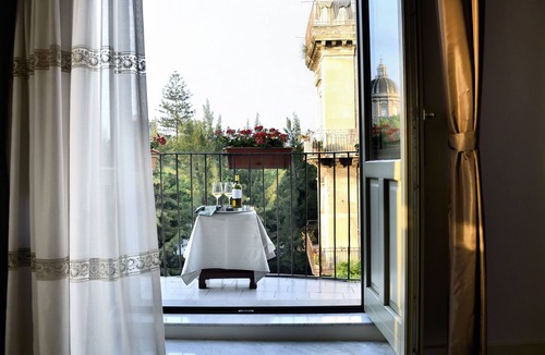 Old Town Apartment | Don Giovanni charming apartment