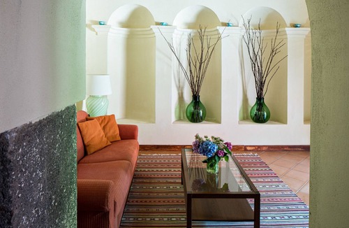 Nola Bed & Breakfast | Donna Carolina, independent suite 2-4 people, near Naples Caserta Pompeii
