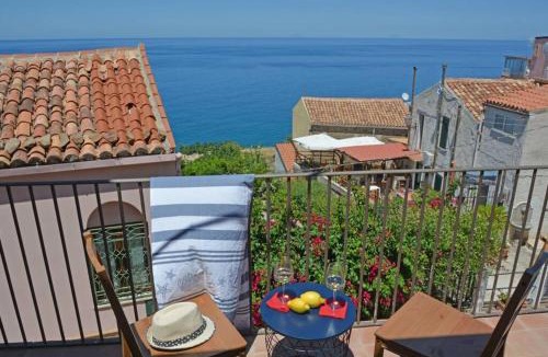 Sant'Ambrogio Apartment | Donna Luna Terrazza S Ambrogio