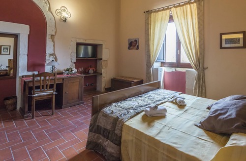 Maeggio Hotel | Double Pool View Hotel Lady Lusya ★