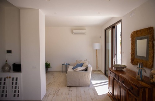 Pizzolungo Apartment | Double Room 1 - Disabled