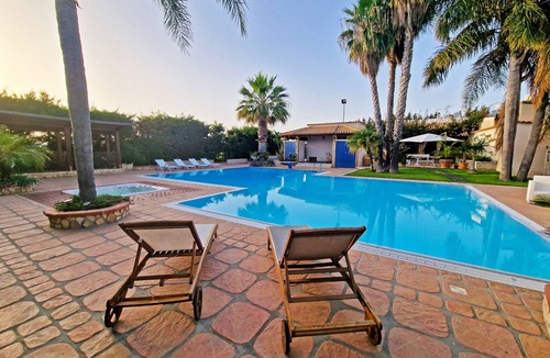 Borgo Bonsignore Villa | Dream Villa SaraExlusive Luxury Residence with private pool and jacuzzi