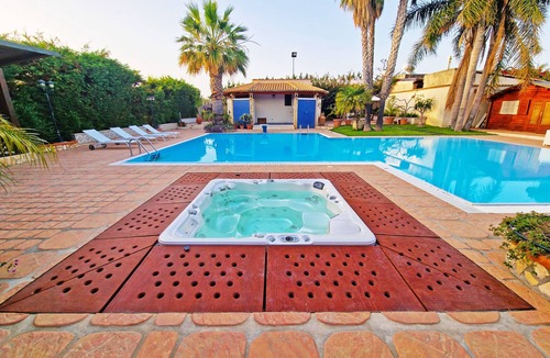 Borgo Bonsignore Villa | Dream Villa SaraExlusive Luxury Residence with private pool and jacuzzi