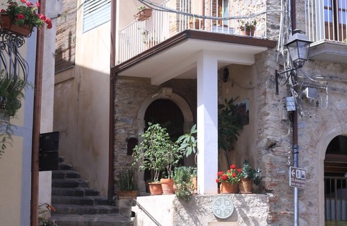 Casalvecchio Siculo Villa | Due Sicilie Maison de Charme - Authentic Sicilian House near Taormina