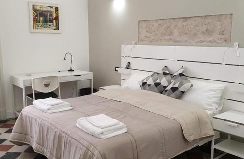 Lentini Bed & Breakfast | Duomo Rooms b&b