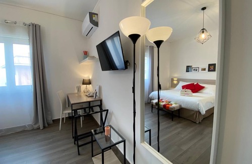 Cefalu Apartment | Economy Double Room Standard Rate