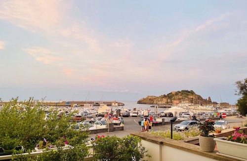 Aci Trezza Apartment | Elegant and bright apartment with terrace on the waterfront of Aci Trezza