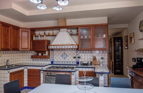 Aci Sant'Antonio Villa | Elegant villa in the green of a forest on main road ta Taormina and Catania
