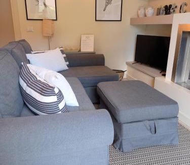 Bedizzole House | Emerilla Home