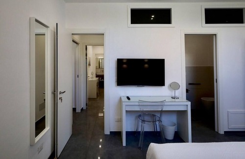 Santa Lucia Apartment | Eos Suites & Rooms 3 Bedrooms and 3 Bathrooms