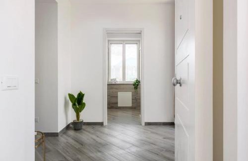 Corso dei Mille - Sant'Erasmo Apartment | Erasmo home luxury, Palermo