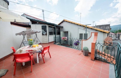 Rovittello House | Etna Nina's home.