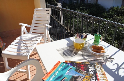 Stazzo Apartment | Etna, Taormina penthouse with kitchen and private bathroom near Taormina, Catania