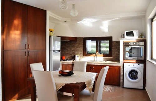 Balestrate Villa | EUGENIO VILLA WITH PRIVATE POOL