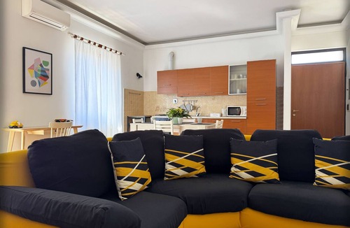 Ciampino Apartment | Family-friendly apartment 4 km from the airport and a 20-minute train ride from Roma Termini