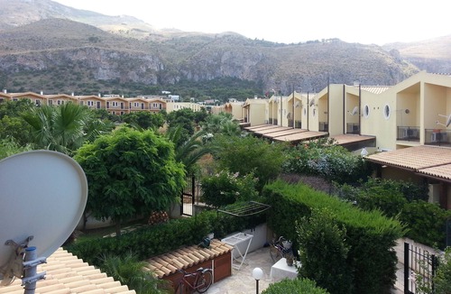 Valderice Villa | Feeling good in Sicily!Amalia, the owner will make your stay unique