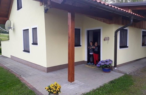 Muehlen House | Ferienhaus am Badesee - Holiday home/3 bedrooms/bathroom, WC