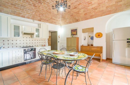 Cerami House | Ferienvilla 'Mamma Alessandra by Interhome