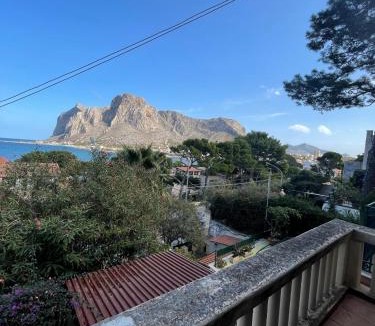 Sferracavallo House | FINESTRA SUL MARE