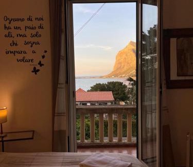 Sferracavallo House | FINESTRA SUL MARE