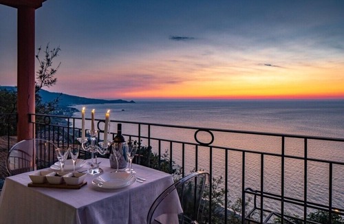 Piraino Apartment | FIORDALISO VILLA WITH SEA VIEW