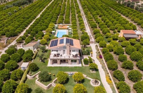 Noto Bed & Breakfast | Fiore di Vendicari B&B - Sicilian Charme, Lemon Grove and Sea
