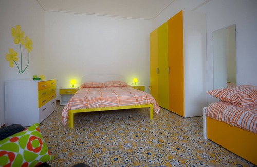Caucana-finaiti-casuzze-finaiti Nord Bed & Breakfast | Fiori Gialli Caucana