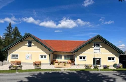 Pack House | Gästehaus Hebalm - Alleinnutzung bis 50 Personen, 900 m2