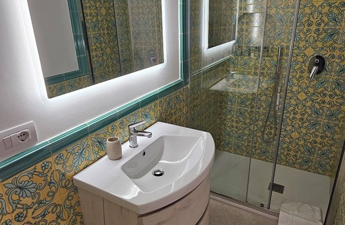 Maiori Resort | Galene - beachfront Costa d'Amalfi - nnSuperior double room with seaview balcony