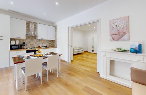 Raffa Apartment | Garda Hub Suite by Booking Garda Lake