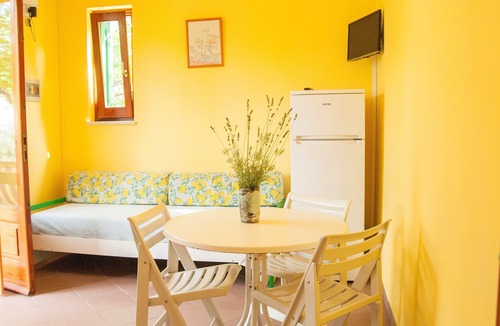 Mazzeo Apartment | Gardenhouse on the largest beaches of Taormina apartment n. 1 for 4 people