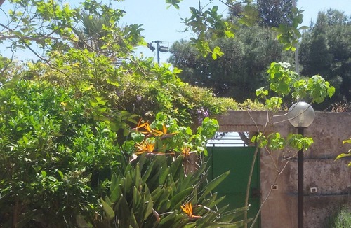 Mazzeo Apartment | Gardenhouse on the largest beaches of Taormina apartment n. 2 for 4 people