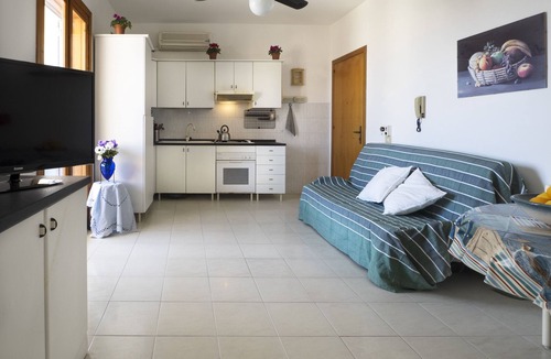 Casuzze Apartment | Girasole’s apartment is located in the lovely village of Casuzze.