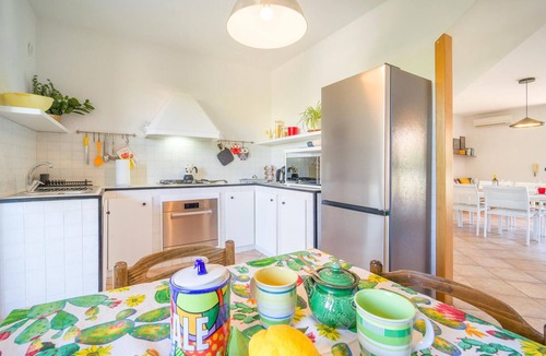 Piane Vecchie House | Gorgeous home in Piane Vecchie,Lascari