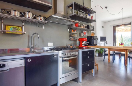 Trabia House | Gorgeous home in Trabia with WiFi