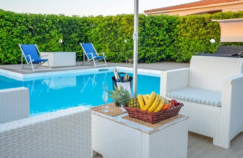 Santa Maria del Focallo House | Gorgeous home in Santa Maria del Focall
