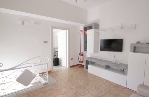 Montoro Inferiore House | GRANDPA PEPPE VACATION HOME. A Campanian dream: Perfect vacation home.